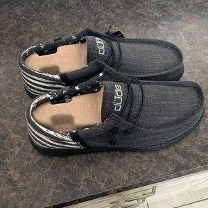 Brand new mens hey dudes